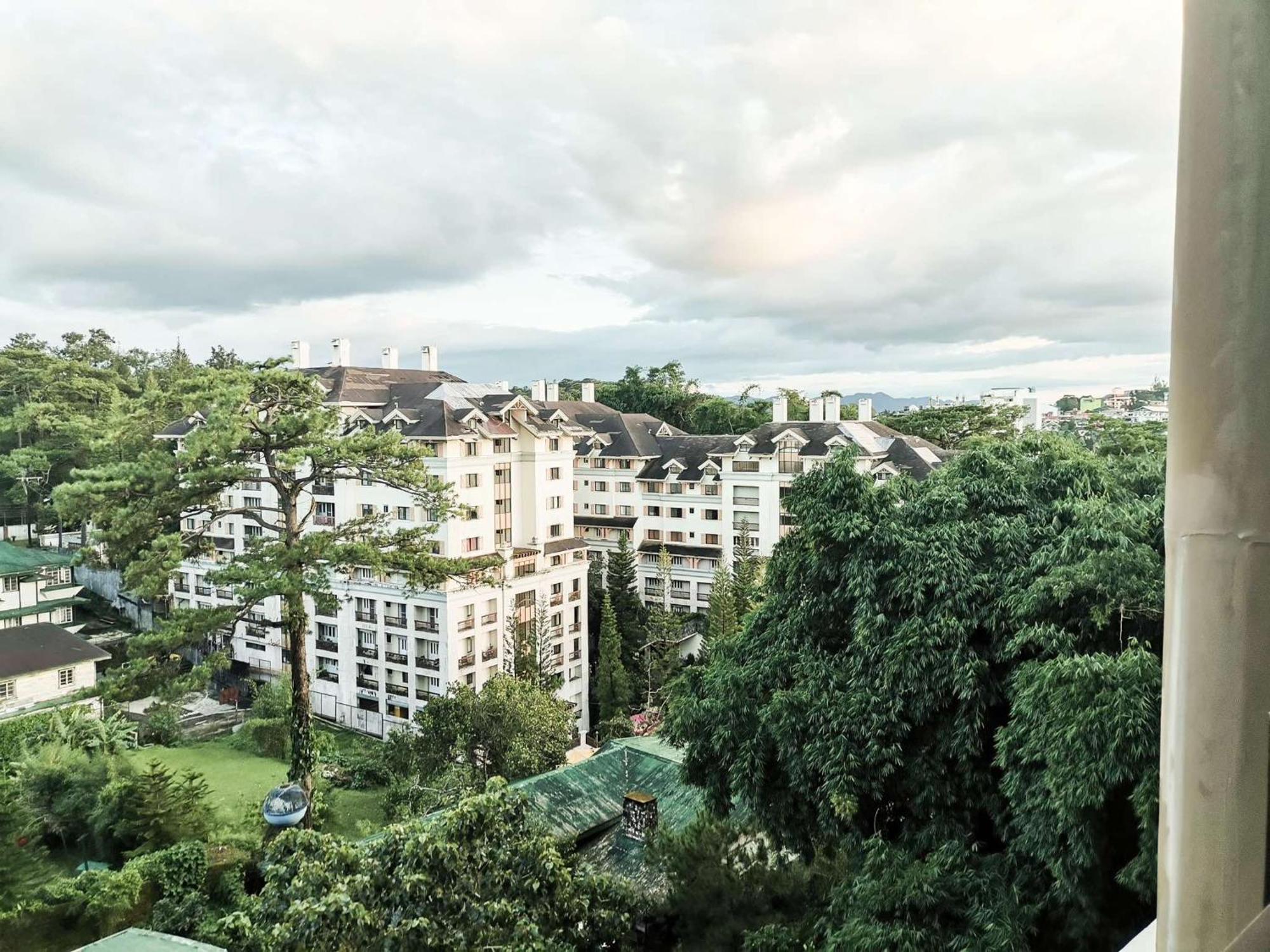 Cozy Pine Suites Baguio City Exterior foto